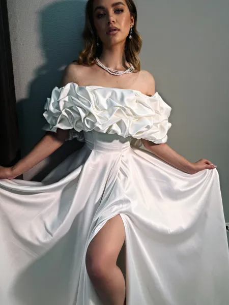 Свадебное платье Бруг